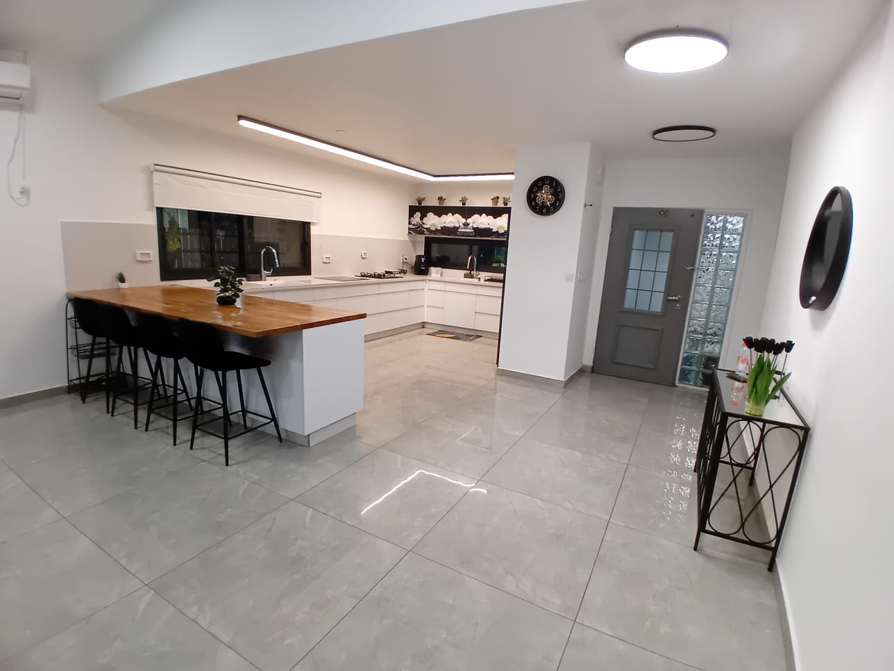 WhatsApp Image 2025-10-28 at 20.32.54 (2)