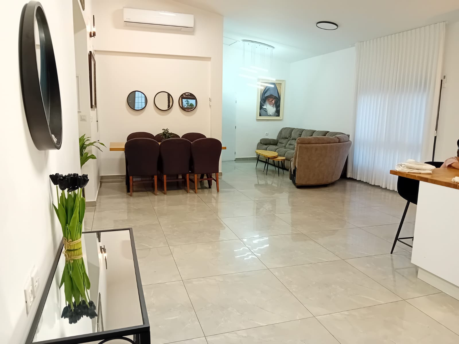 WhatsApp Image 2025-10-28 at 20.58.00